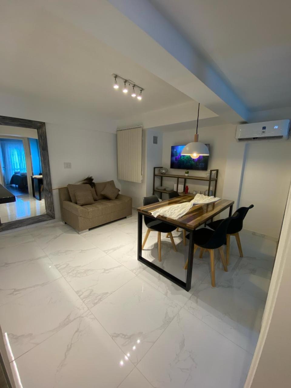 Departamento Centrico Con Cochera - Cordoba Argentina- Luaran gambar